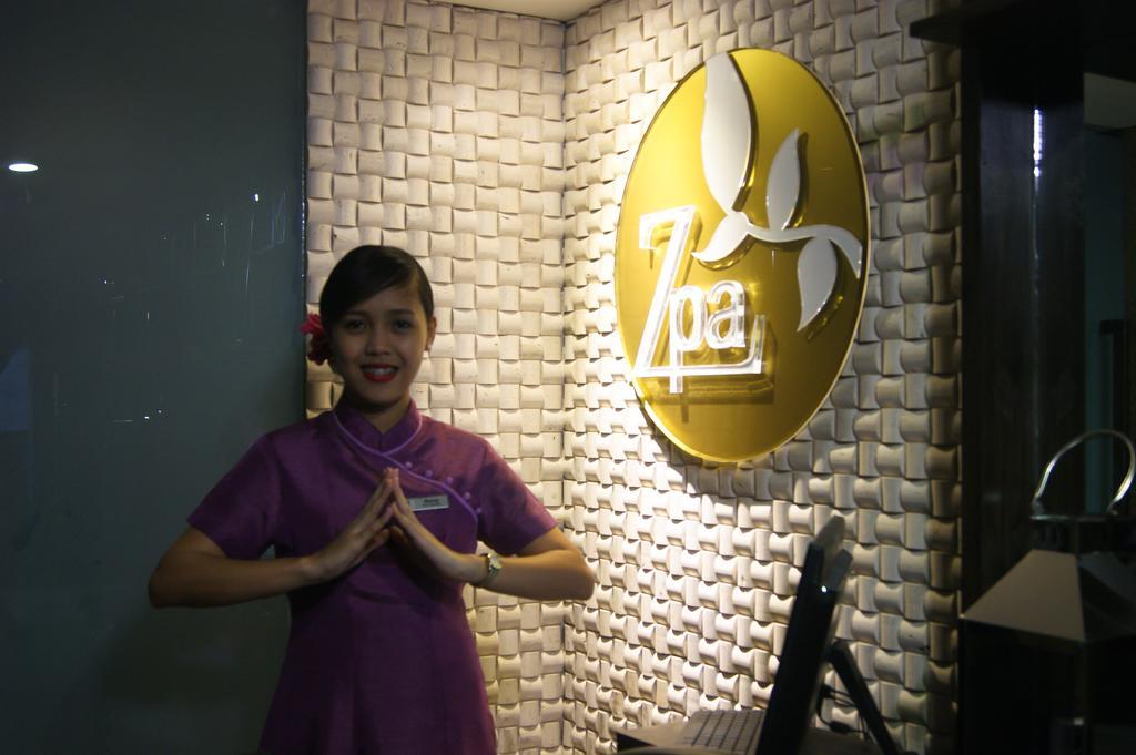 Hotel XYZ Tacloban Esterno foto